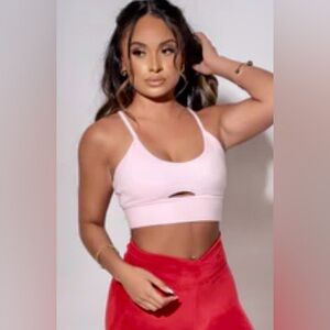 ***NWT*** Agent84 Woman’s Pink Velour Sports Bralette